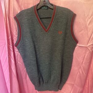 Fred Perry gray V-Neck Sweater Vest